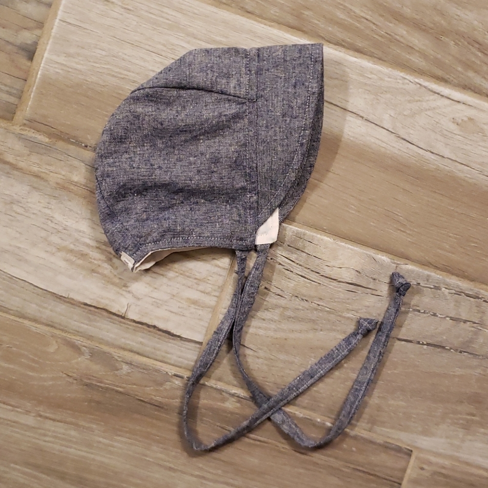 Chambray Bonnet